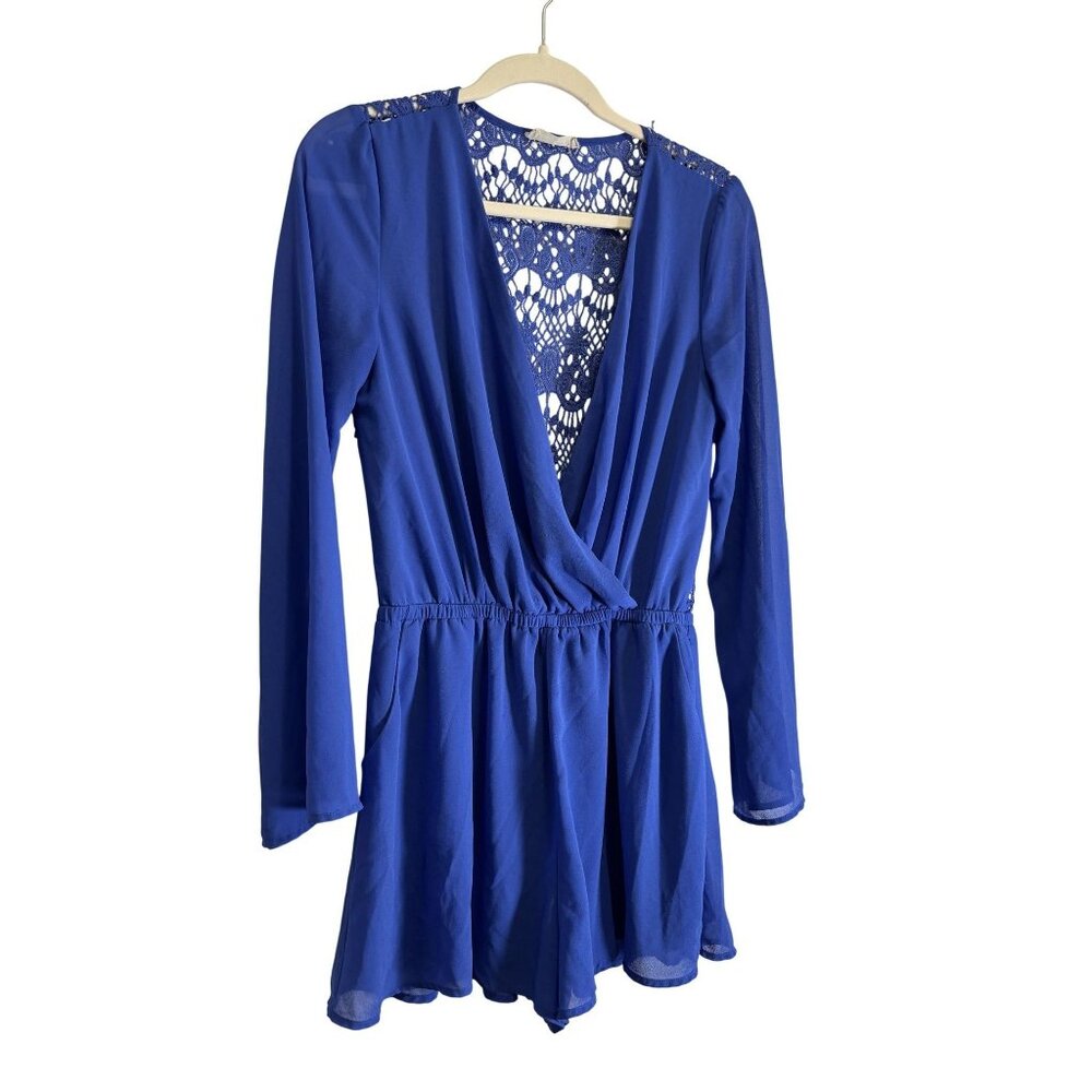 Blue Lace Femine Romper With Romantic Whispers Of Elegance